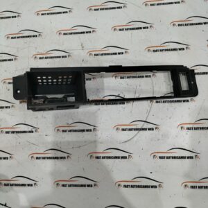 Staffa di supporto radio BMW serie 7 E32 1374212 10 photo 1 2026 01 19 21 41 10
