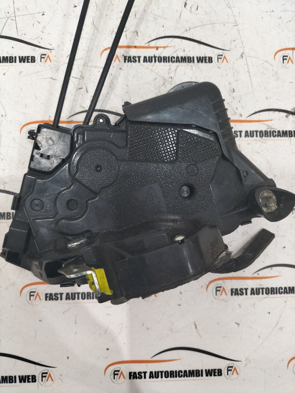 Serratura porta anteriore dx Toyota Yaris 2015 3 photo_2_2026-01-20_11-27-49