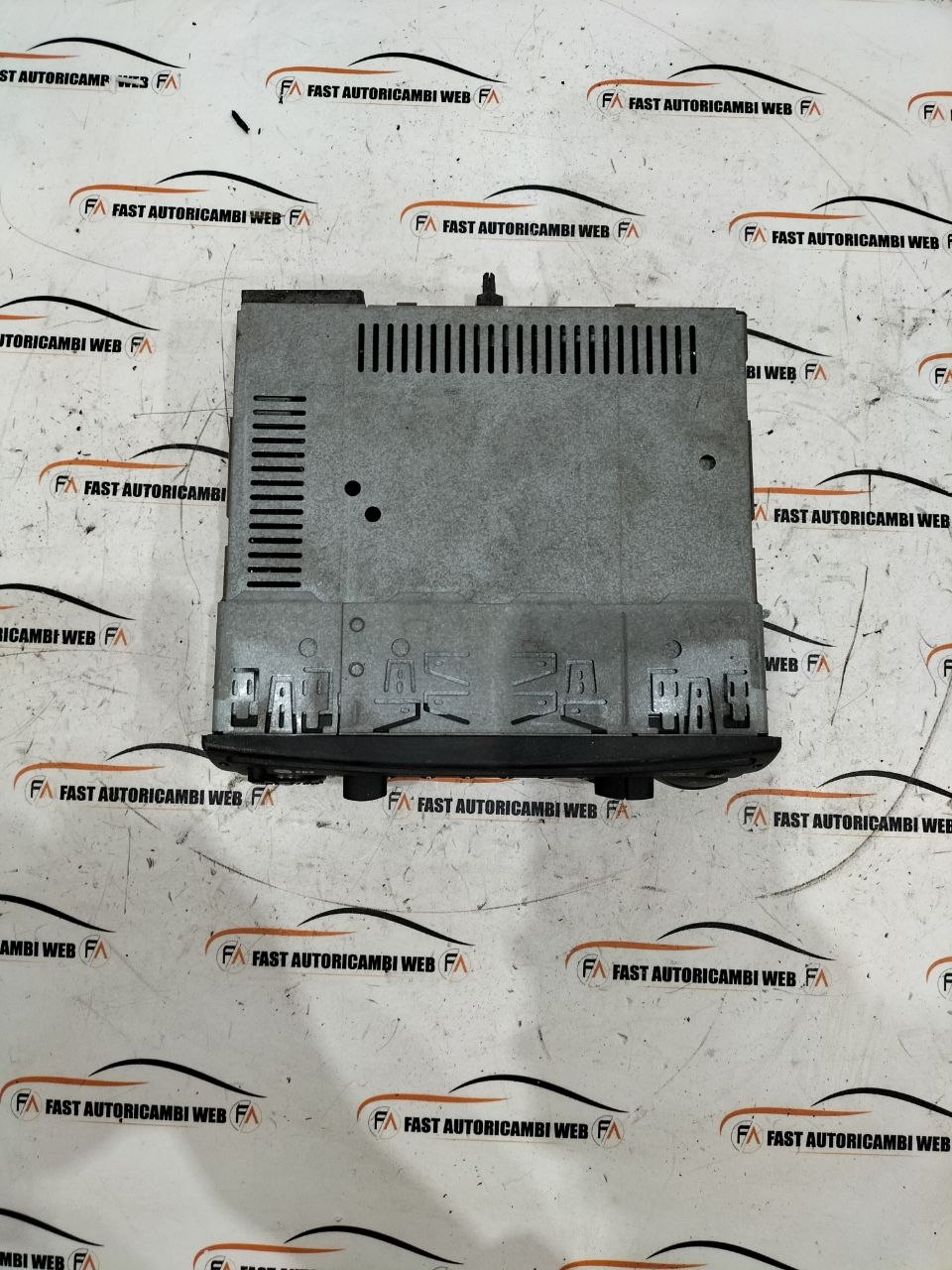 Autoradio Blaupunkt RCR128 7 648 505 510 3 photo_3_2026-01-26_10-58-58