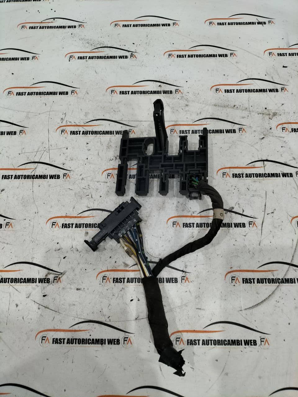 Cablaggio scatola fusibili Mercedes SL R129 A1295450840 2 photo_3_2026-01-27_14-40-51