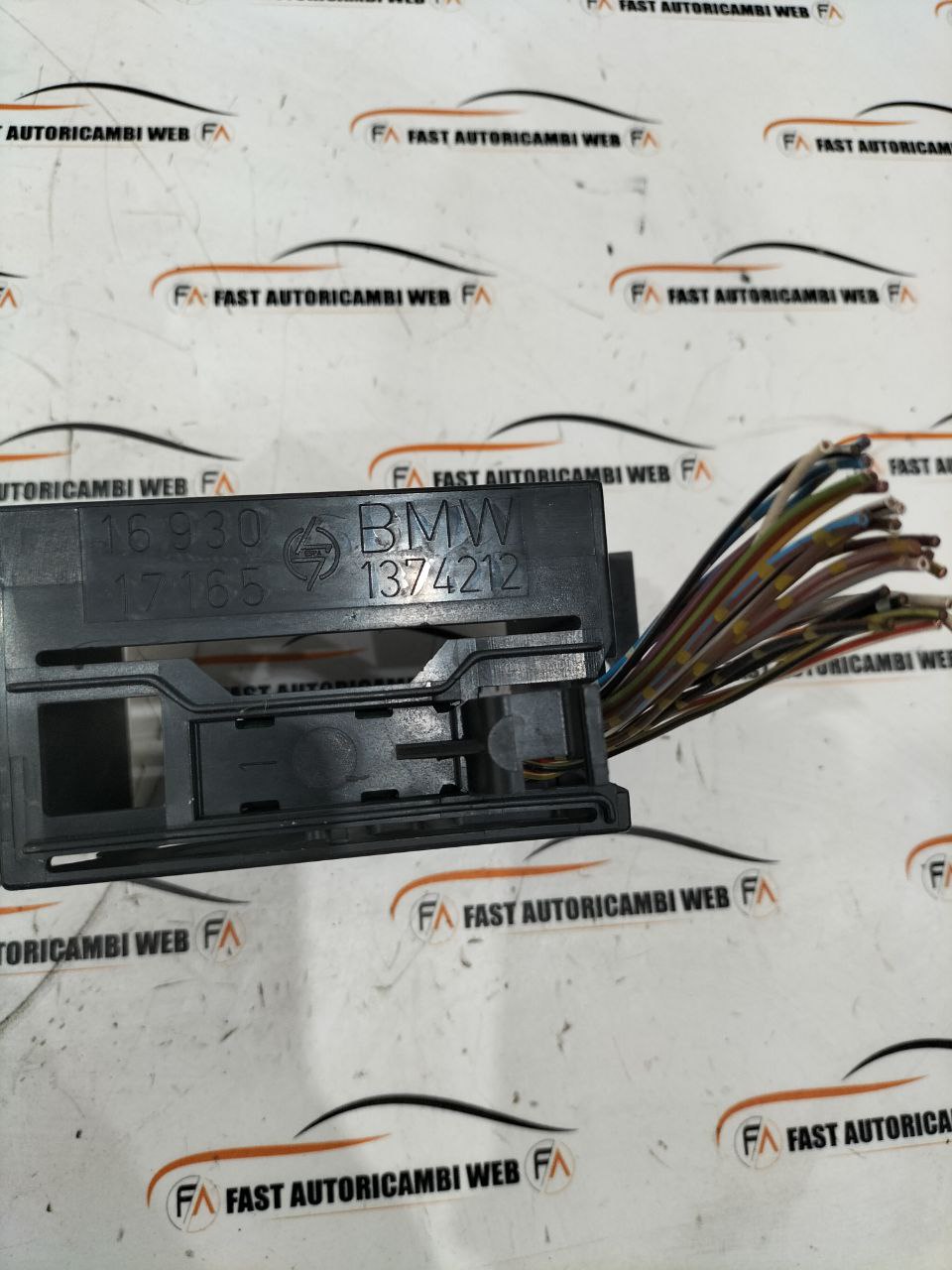 Staffa di supporto radio BMW serie 7 E32 1374212 4 photo_4_2026-01-19_21-41-10