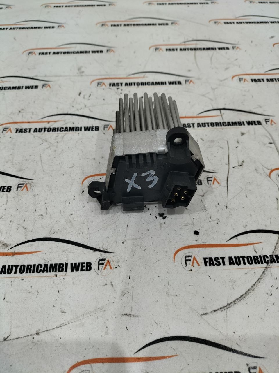 Resistenza ventola abitacolo BMW X3 E83 5HL008436-00 1 photo_1_2026-02-06_10-14-50