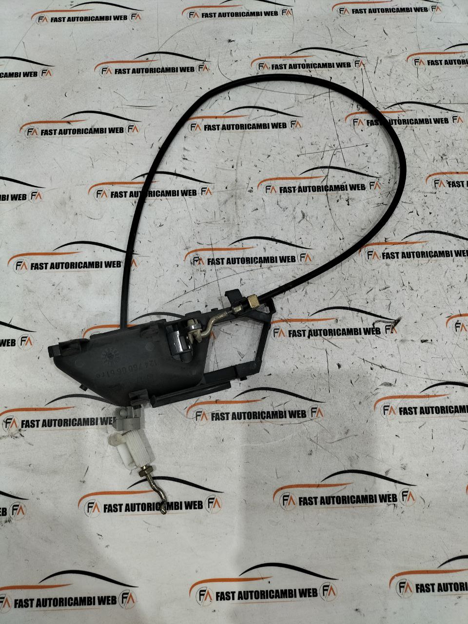 Maniglia interna anteriore destra Mercedes W124 1247600661 2 photo_2_2026-02-17_19-40-05