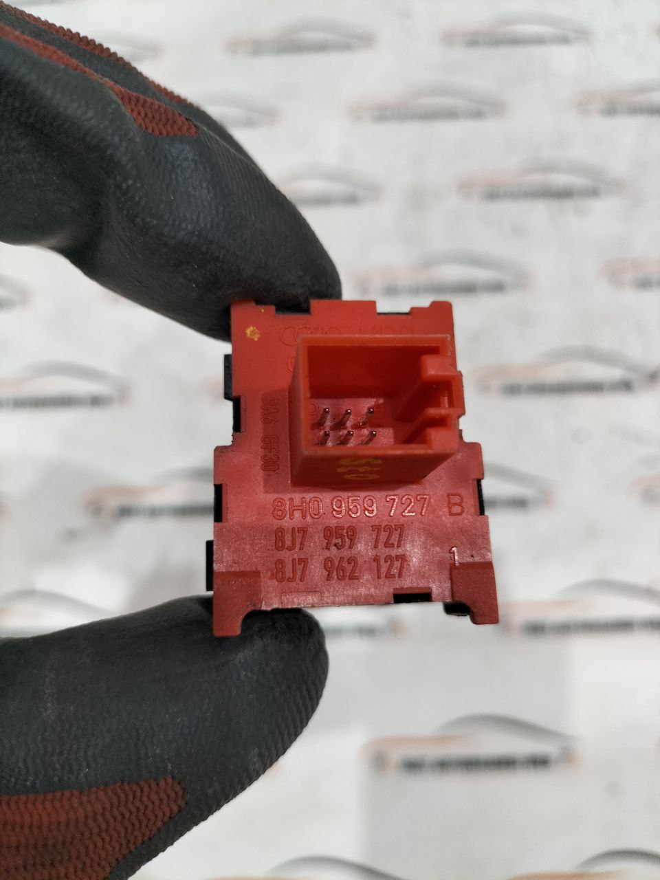 Pulsante interruttore deflettore aria Audi TT 8J 8H0959727 2 photo_3_2026-02-17_19-29-48