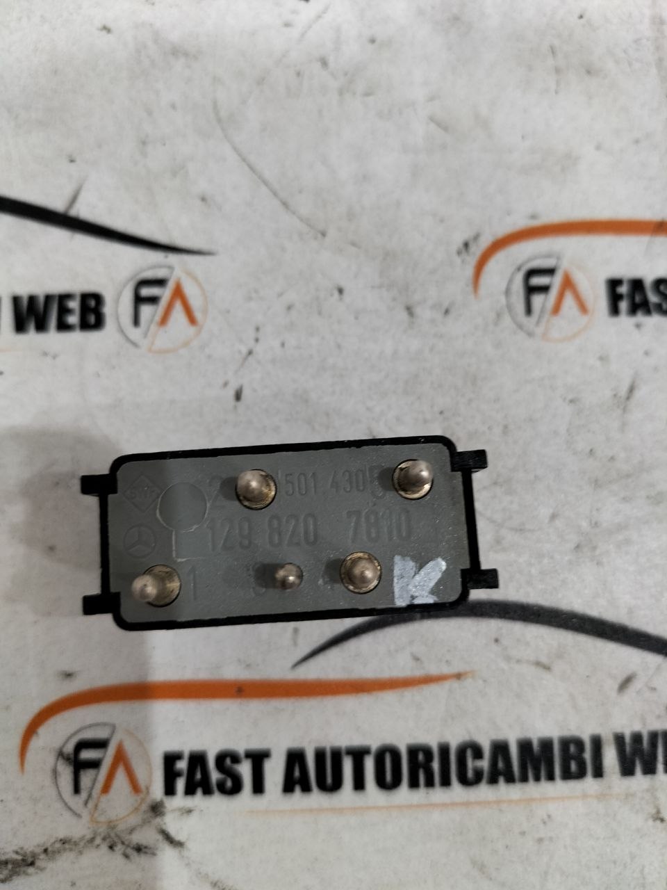 Interruttore controllo trazione Mercedes SL R129 1298207810 3 photo_3_2026-02-23_09-09-36