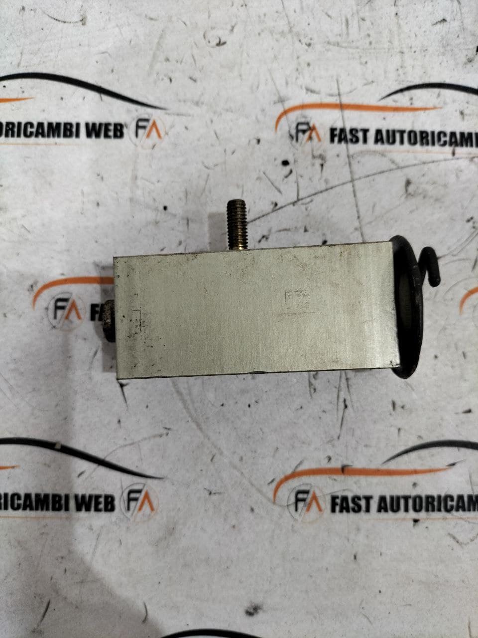 Valvola di espansione Mercedes SL R129 2018300784 2 photo_3_2026-03-02_13-09-34