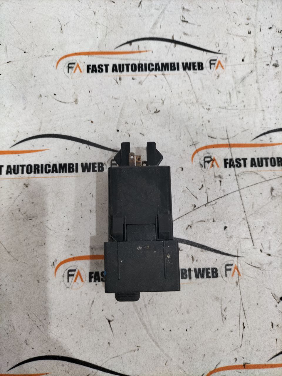Interruttore regolazione altezza luci Saab 9000 4083879 3 photo_3_2026-03-02_13-30-05
