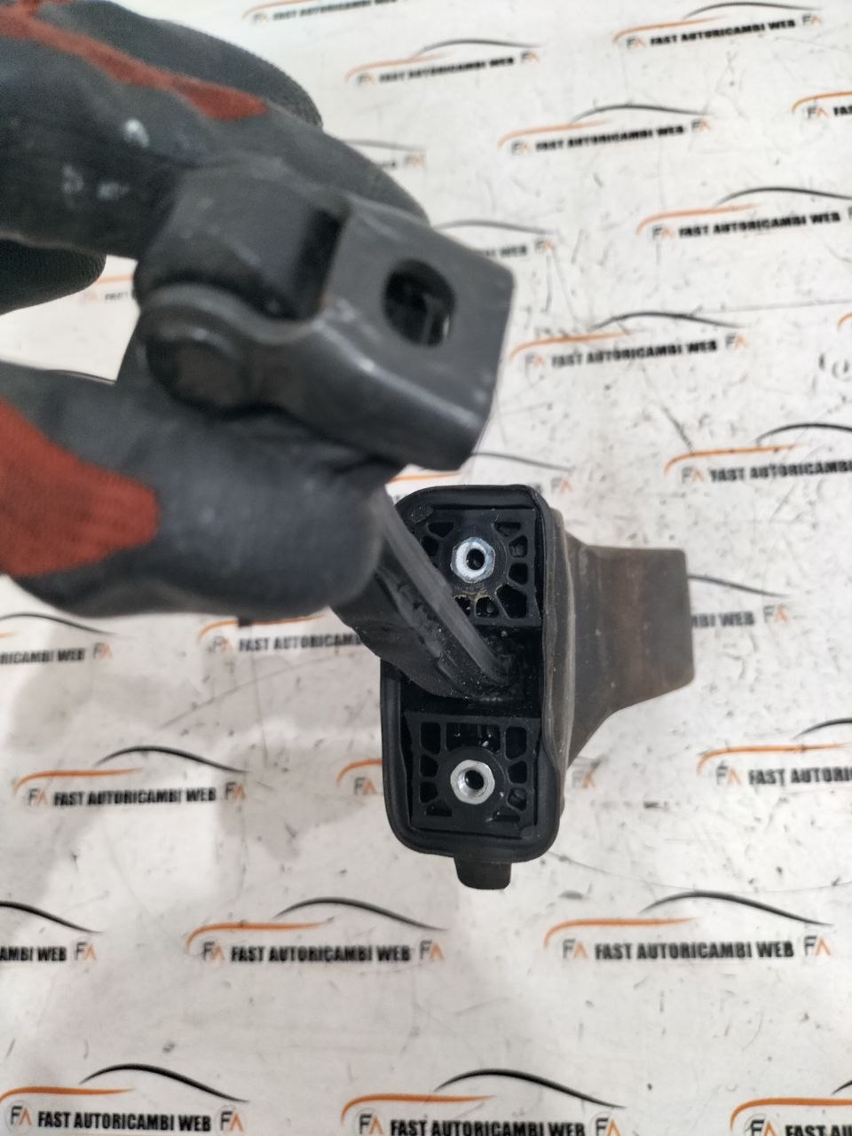 Cinghia fissaggio porta anteriore sx Volkswagen Golf VII 0113951A 3 photo_3_2026-03-30_22-37-58