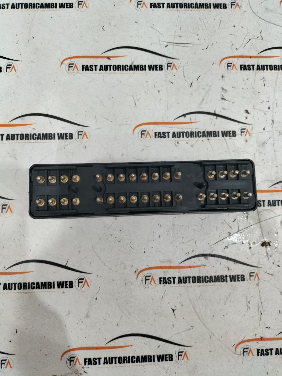 Centralina luci Mercedes-Benz classe E W124 1265420332 4 photo_4_2026-03-04_16-56-53