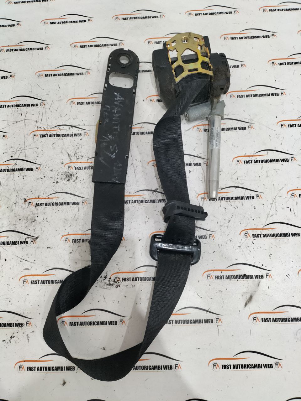 Cintura di sicurezza anteriore sx con portacintura Mercedes Classe E W124 1248600782 2 photo_4_2026-03-23_19-34-43
