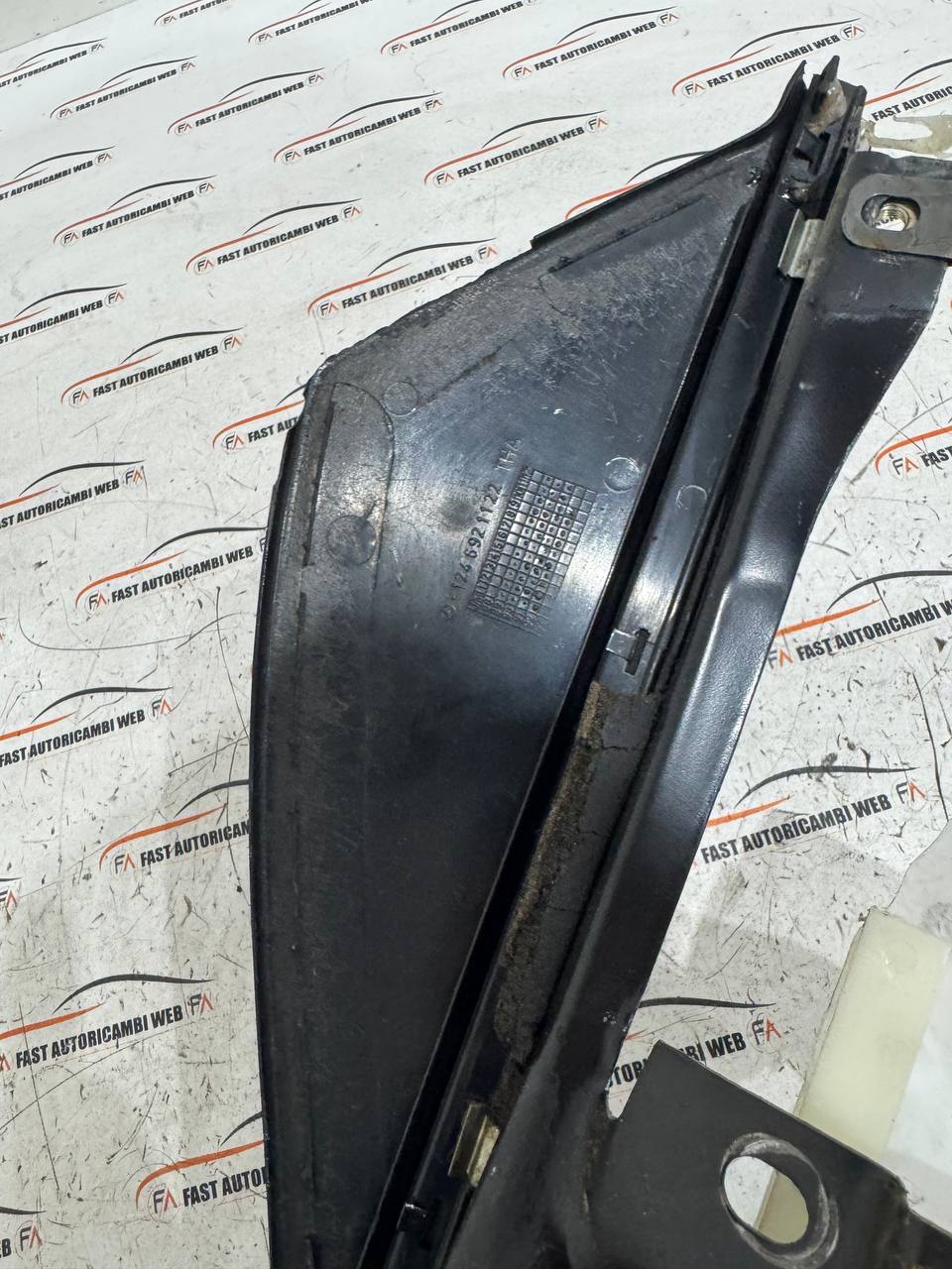 Rivestimento pannello porta posteriore sx Mercedes-Benz classe E W124 CE 1246921122 10 photo_8_2026-03-24_15-51-38