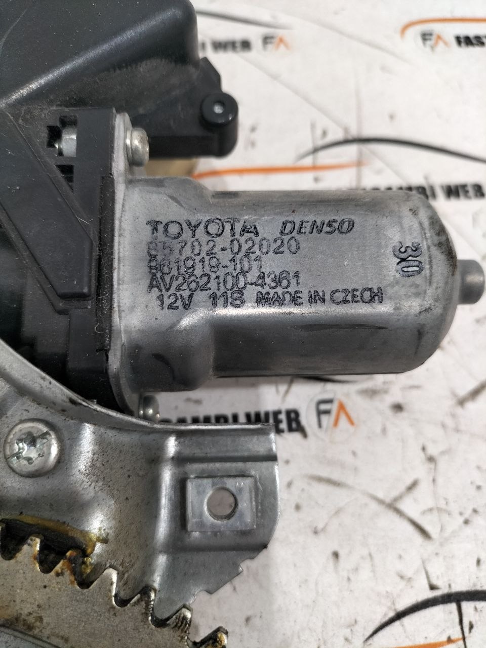 Alzacristalli anteriore sinistro Toyota Yaris AV262100-4361 3 photo_2_2026-04-02_12-14-23