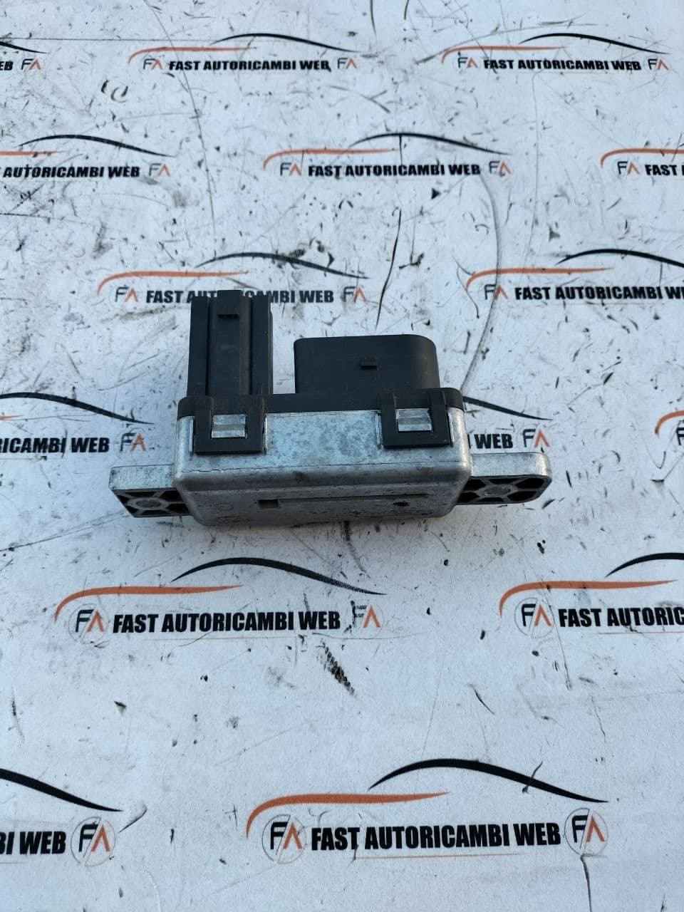 Centralina riscaldamento candelette Jaguar F-Pace X761 GX73-12B533-AF 1 photo_1_2026-05-11_09-40-33