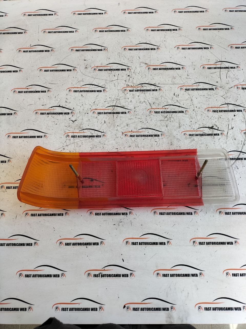 Fanale stop posteriore dx BMW Serie 3 E21 1367508 2 photo_2_2026-05-22_09-59-05