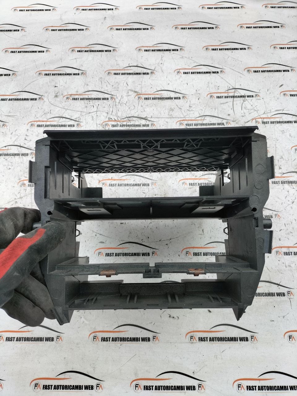 Scheletro consolle centrale Porsche Boxster 986 99655211502 3 photo_3_2026-05-25_10-07-21