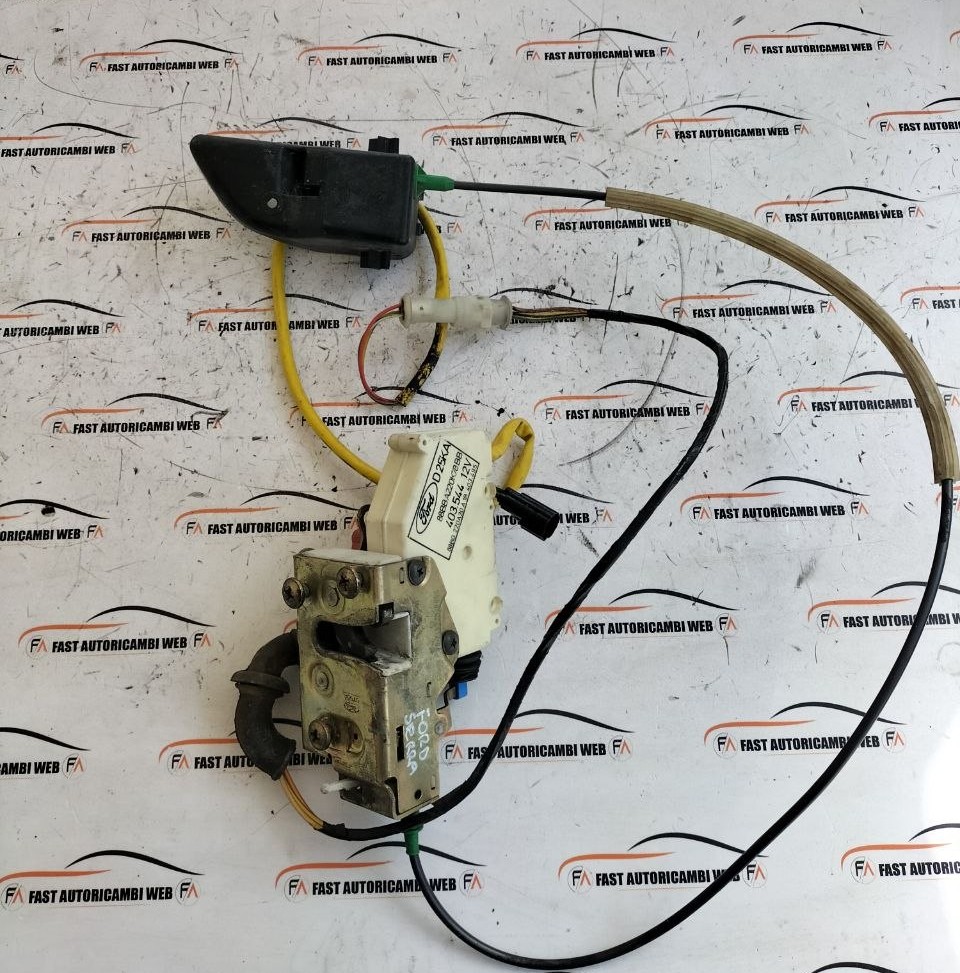 Maniglia e serratura posteriore sx Ford Sierra 88BBA220K78BB 1 photo_4_2026-05-22_11-11-07