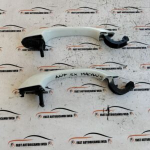 Maniglie anteriore sx e posteriore dx Porsche Macan S 95B.837.205 95B.837.206 11 photo 1 2026 06 11 09 38 34