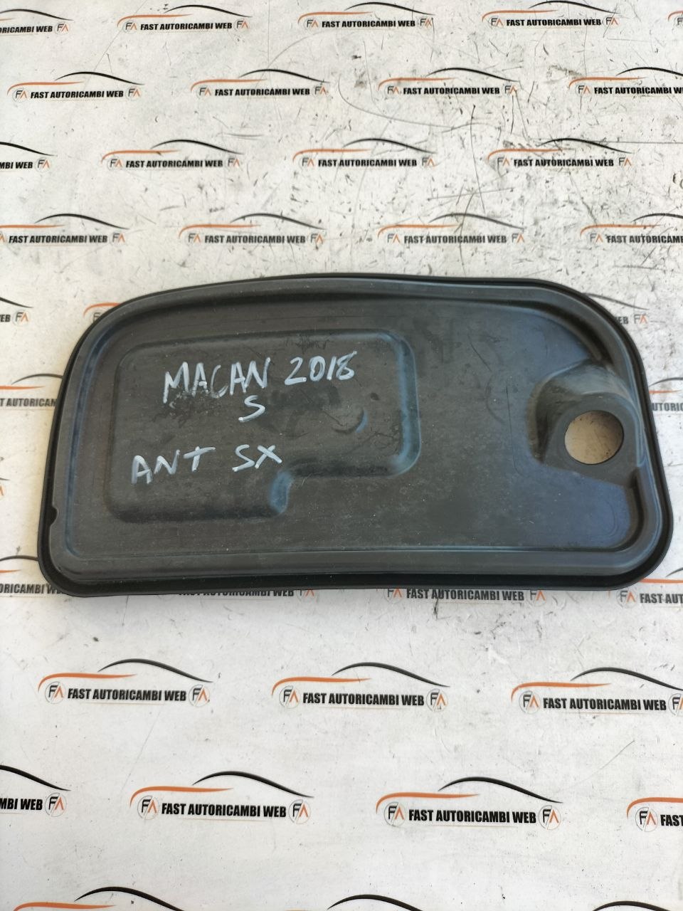 Cover interna porta anteriore sinistra Porsche Macan S 95B837915B 2 photo_1_2026-06-11_09-56-04