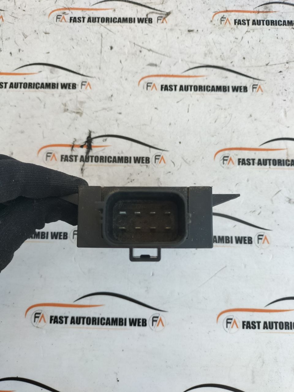 Centralina pompa carburante Range Rover Discovery 5 L462 LK62-9D370-BA 3 photo_3_2026-06-18_10-17-18