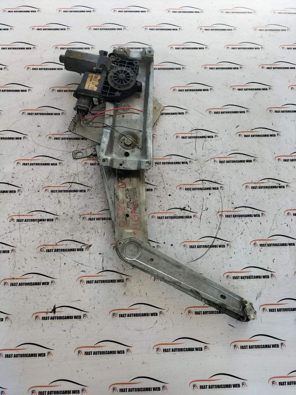 Meccanismo alzavetro anteriore destro Opel Tigra 90534566 1 photo_1_2026-07-14_17-51-08