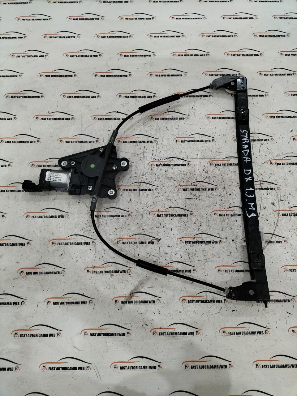 Meccanismo alzacristallo anteriore destro Fiat Strada 517714480 2 photo_1_2026-07-21_19-12-12