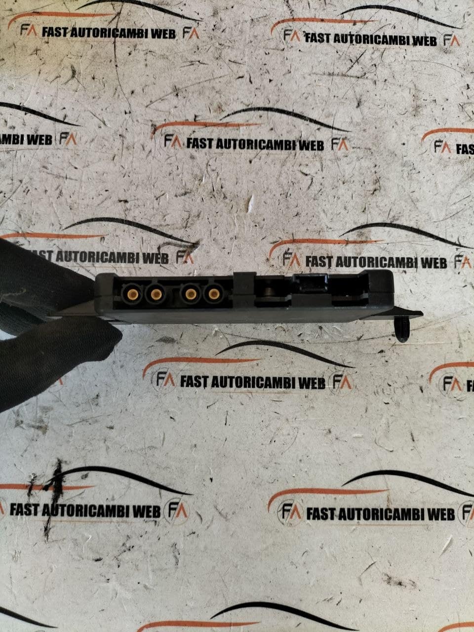 Centralina amplificatore antenna Porsche 911 997 99764712400 3 photo_2_2026-07-03_17-23-20