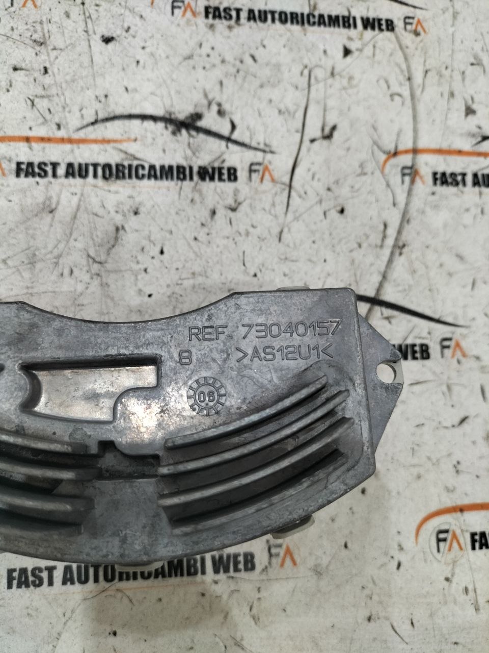 Resistenza interna ventola abitacolo BMW serie 3 E92 985464F/H 4 photo_2_2026-07-23_20-13-23