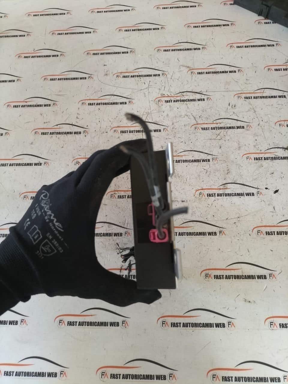 Centralina bluetooth BMW X1 F48 1D8734756-01 5 photo_4_2026-07-04_18-42-12