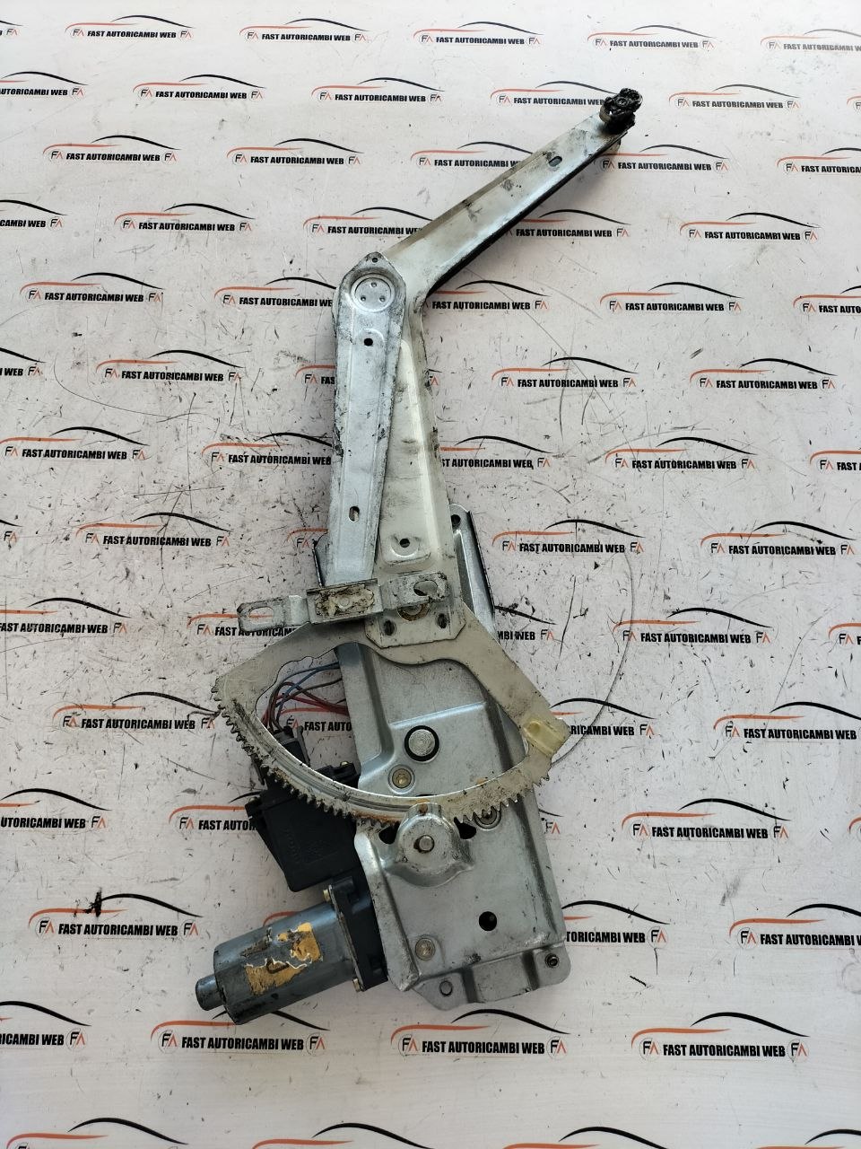 Meccanismo alzavetro anteriore destro Opel Tigra 90534566 2 photo_4_2026-07-14_17-51-08