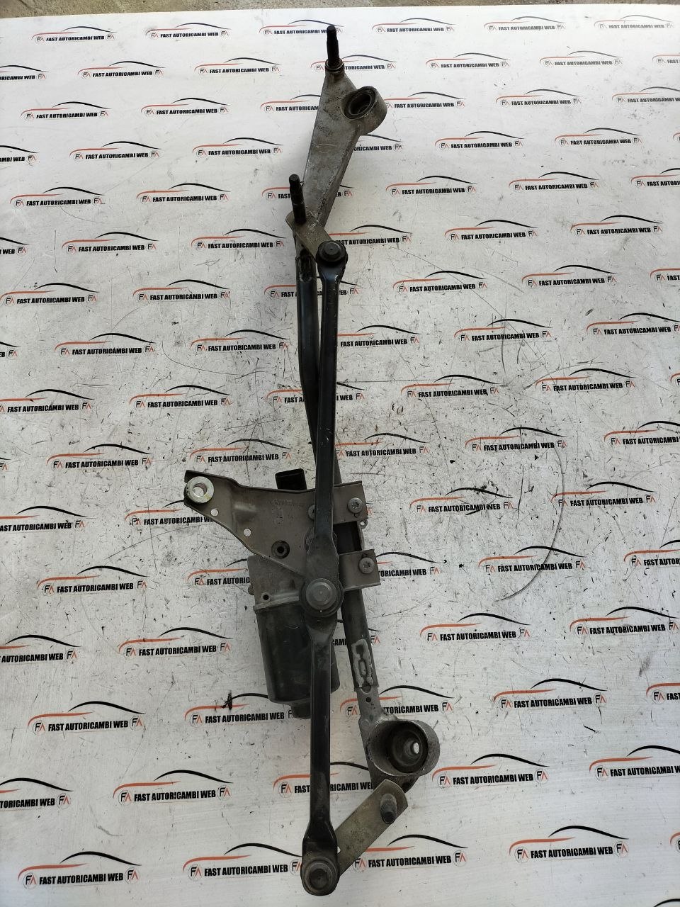 Motorino tergicristalli parabrezza Mercedes-Benz classe A W176 A1769061800 2 photo_4_2026-07-14_20-35-14