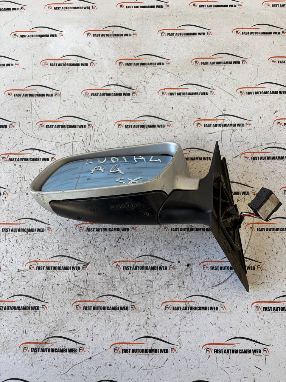 Specchietto retrovisore sinistro Audi A4 B5 E1 010594 2 photo_4_2026-09-14_12-12-32